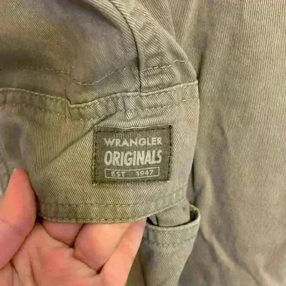 Wrangler men’s cargo jeans sz 36 blue collar work pants pockets outdoor *flaw - Picture 7 of 12